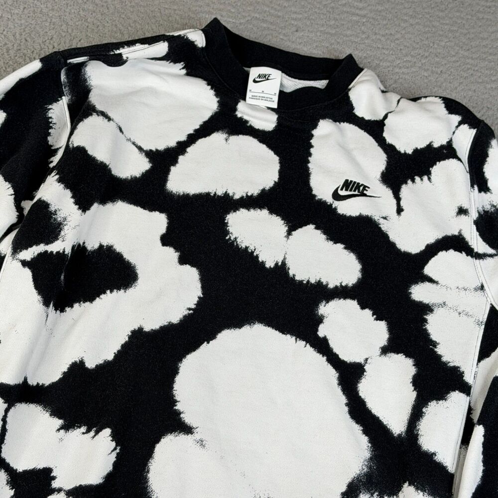 NIKE Sweatshirt Men M Black White Cow All Over Print Crewneck Streetwear Sweater